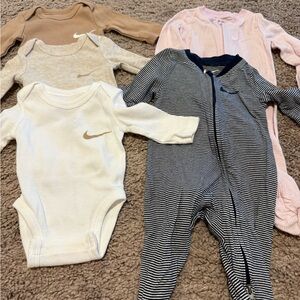 Nike newborn long sleeve onesie and footies